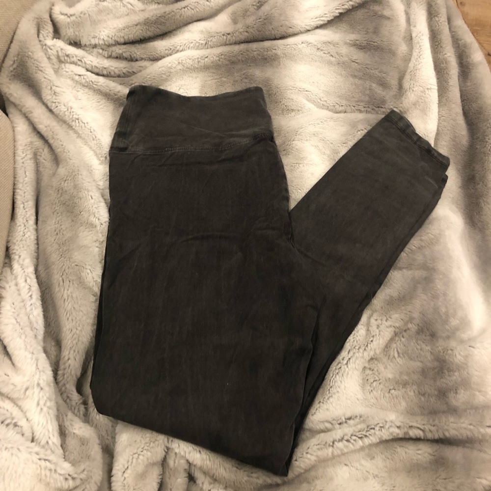 Black Acid Wash Leggings high waisted